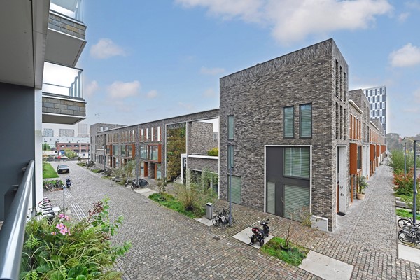 Medium property photo - Zodiakplein 93, 2516 CH Den Haag